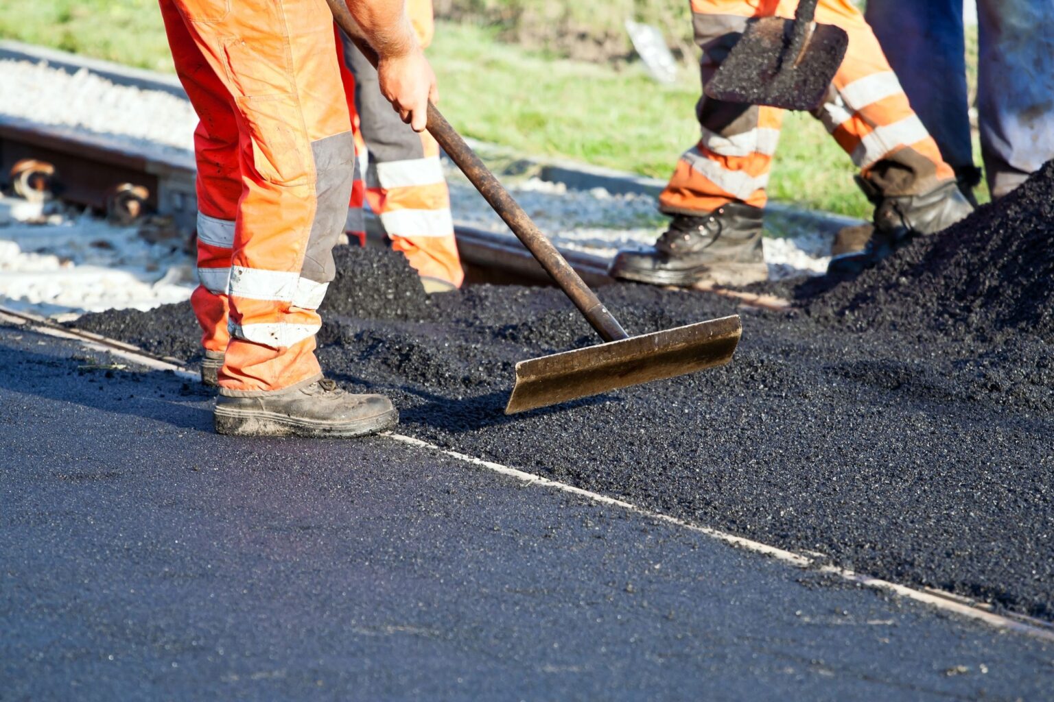 What Are the Different Asphalt Mixes, and Which Is Best for You?