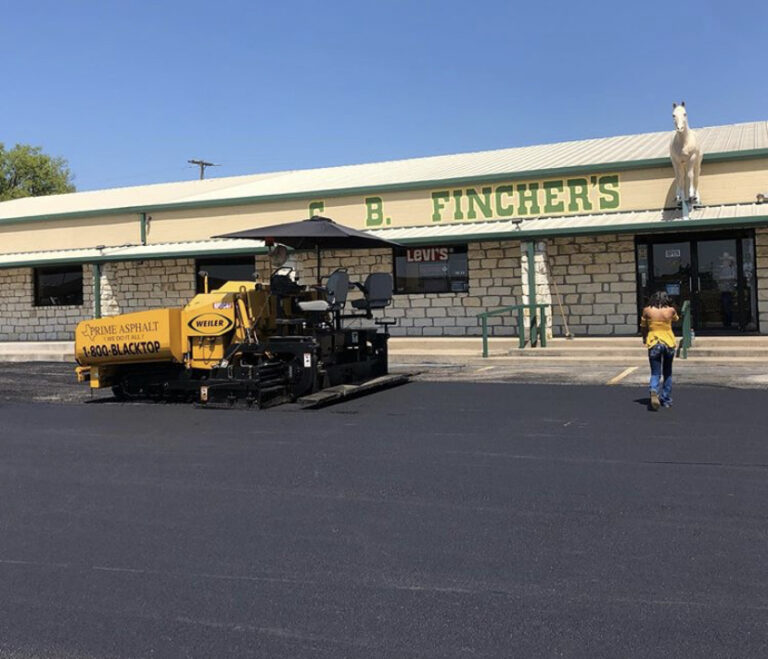 Restaurant parking lot paving